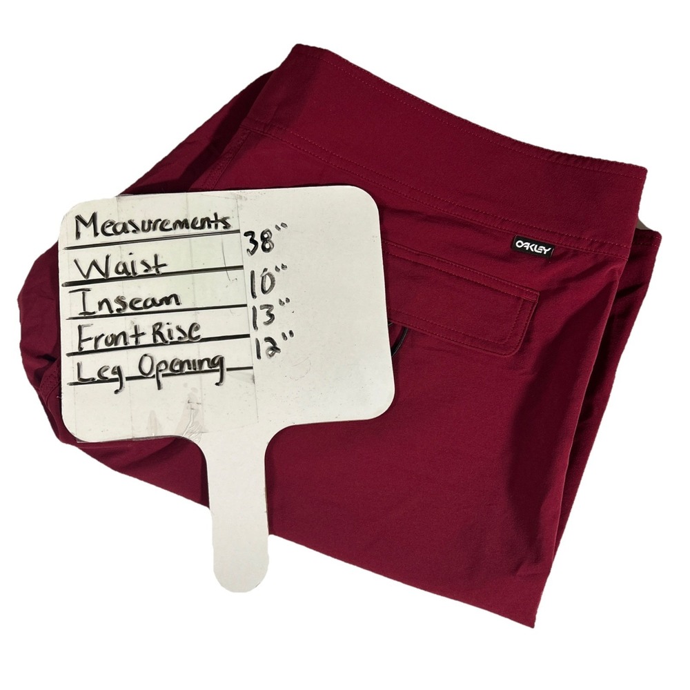 Oakley Board Shorts Men's 38 Burgundy 10" Performance Fit Stretch Quick Dry